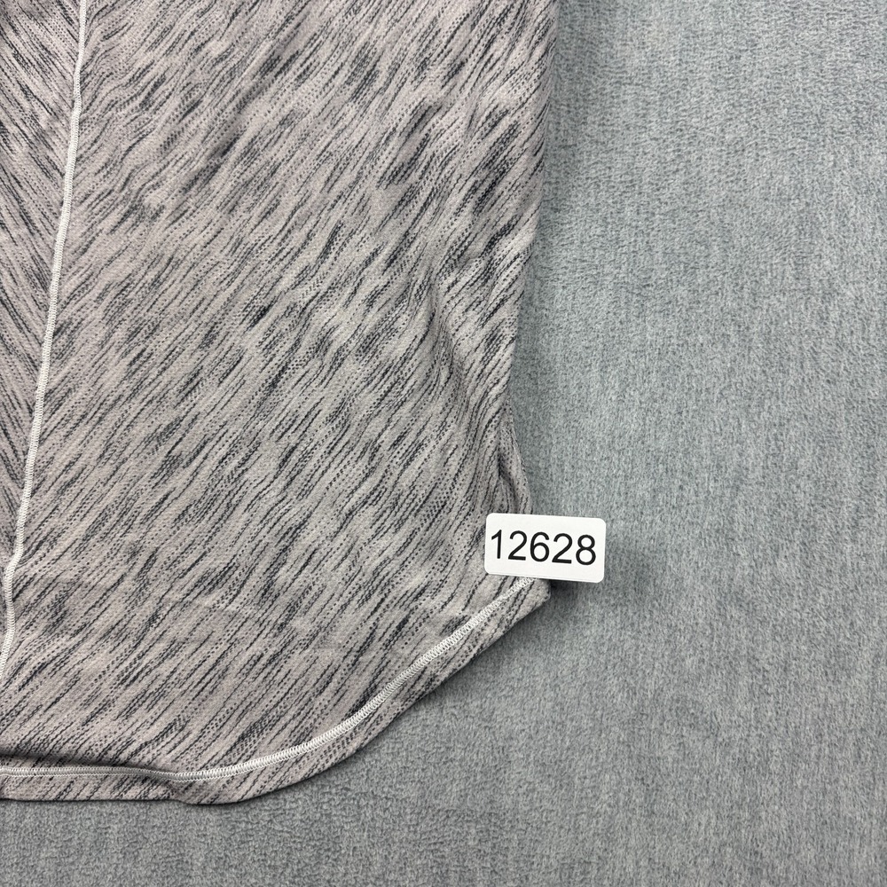 Lululemon Top Womens‎ 12 Gray Tiger Space Dye Meant To Move Tee Athletic Running - Picture 10 of 10